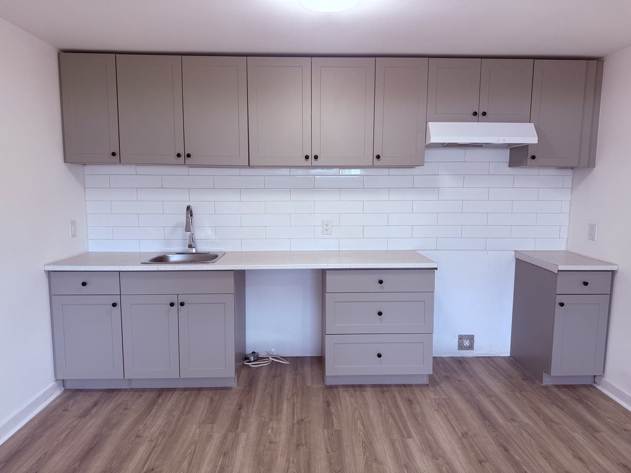 1422 Duford Drive #B - Photo 3 of 18