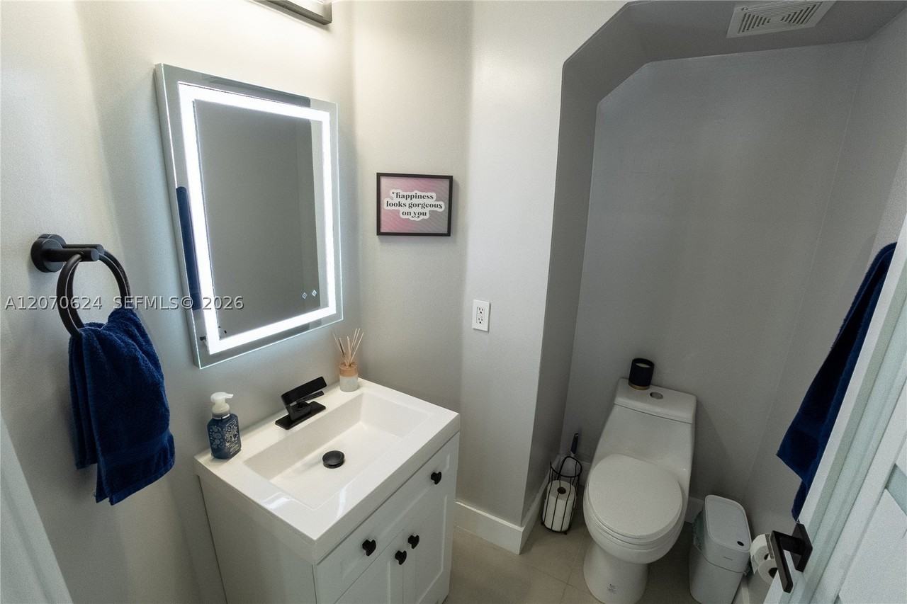 7333 Nw 113th Ct #7333 - Photo 4 of 33
