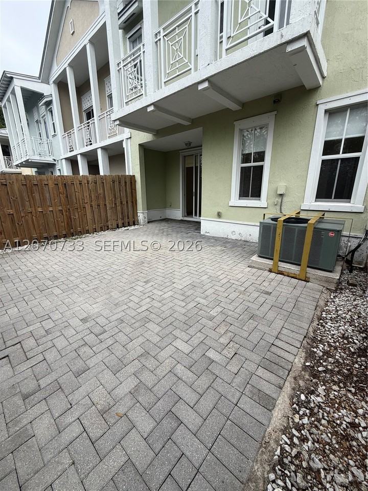 7412 Nw 108th Path #0 - Photo 2 of 3