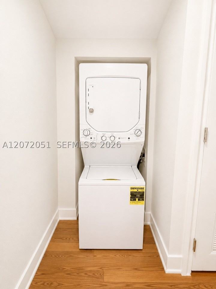 1440 Pennsylvania Ave #3 - Photo 7 of 9