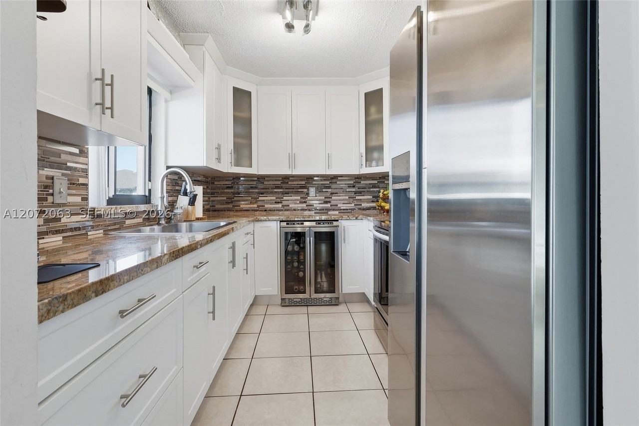 13933 Sw 46th Ter #324 - Photo 6 of 21
