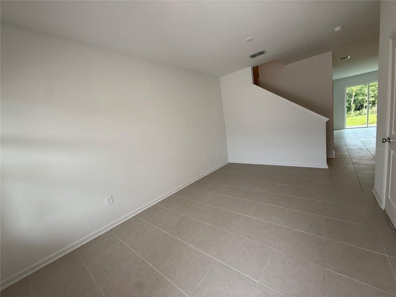 3087 Chromatic St - Photo 2 of 16