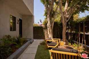 2411 Abbot Kinney Blvd - Photo 1 of 1