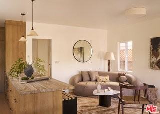 2411 Abbot Kinney Blvd - Photo 5 of 8