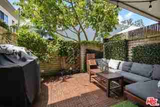 4733 La Villa Marina #C - Photo 6 of 8