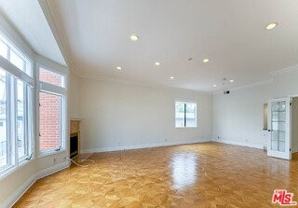 911 5th St #202 - Photo 1 of 1