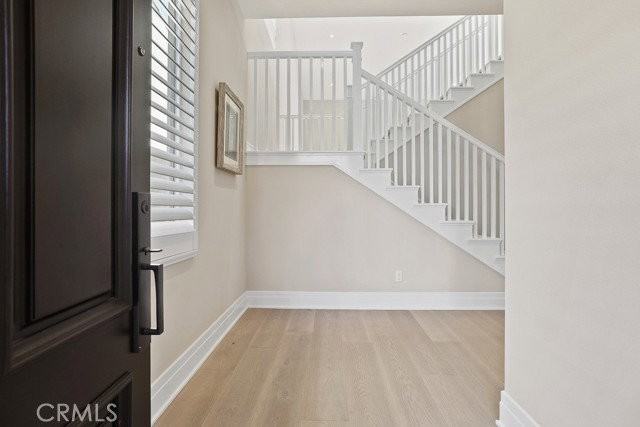 149 Roscomare - Photo 3 of 7