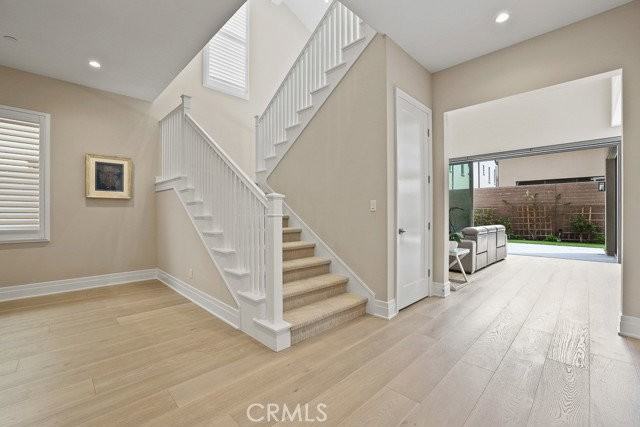 149 Roscomare - Photo 5 of 7