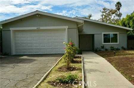 4439 Van Noord Ave - Photo 2 of 8