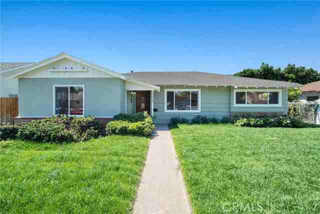 16824 Calahan St - Photo 2 of 8