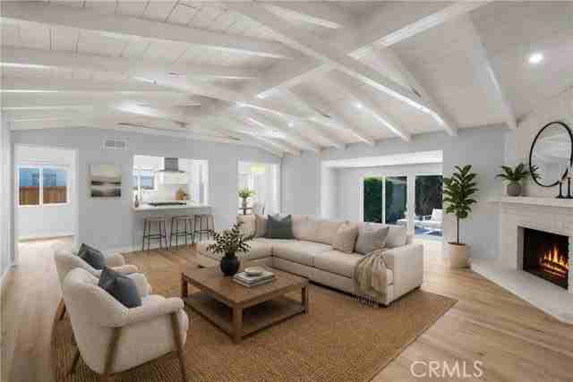 16824 Calahan St - Photo 5 of 8