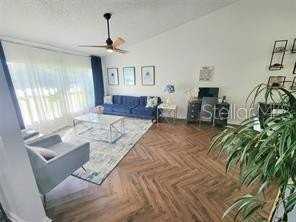 908 Alsace Dr - Photo 4 of 19
