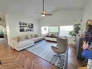 908 Alsace Dr - Photo 6 of 19