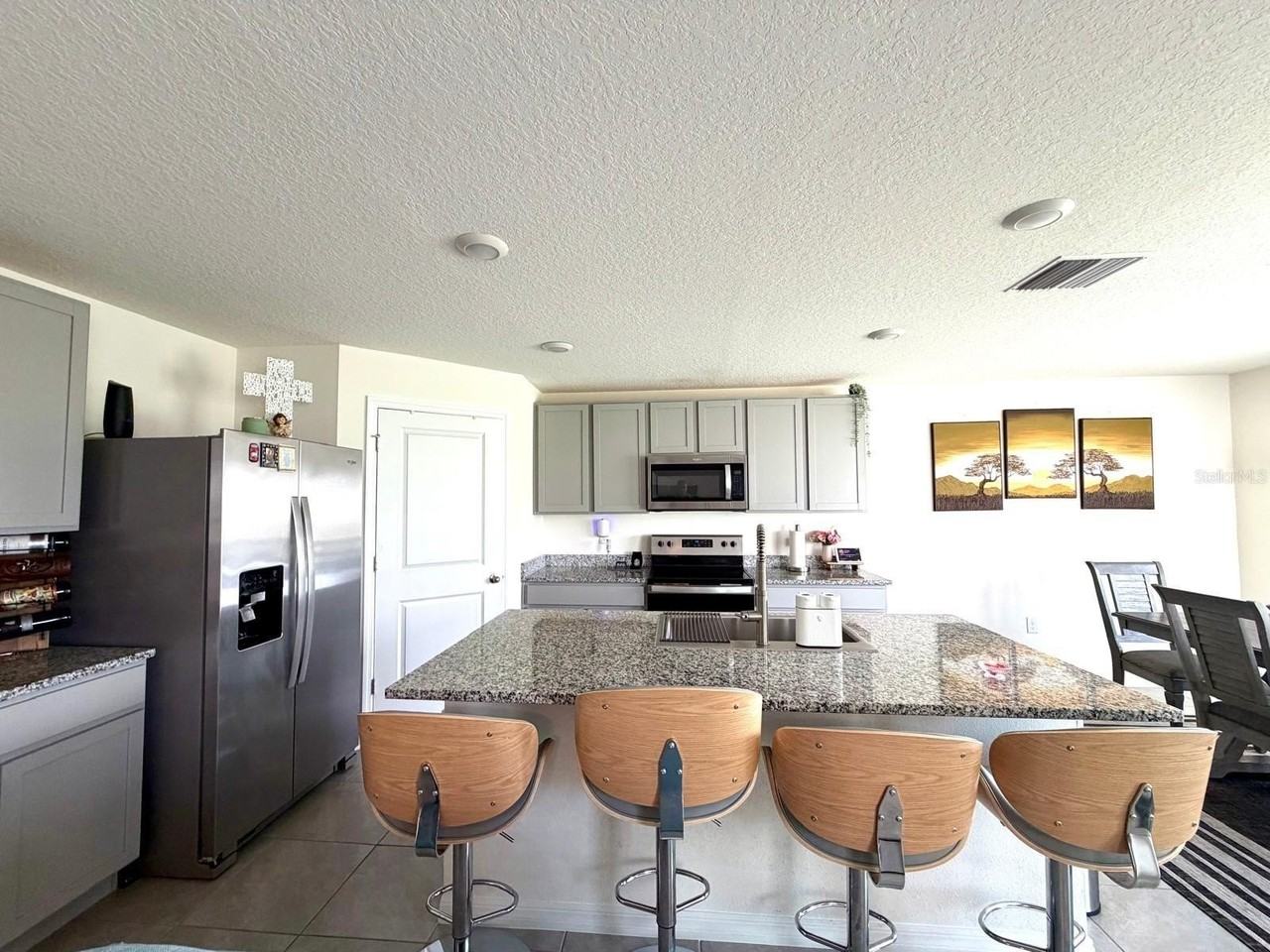 35291 Spruce Knob Ct - Photo 4 of 34