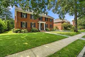 featured image of 198 Kensington Rd