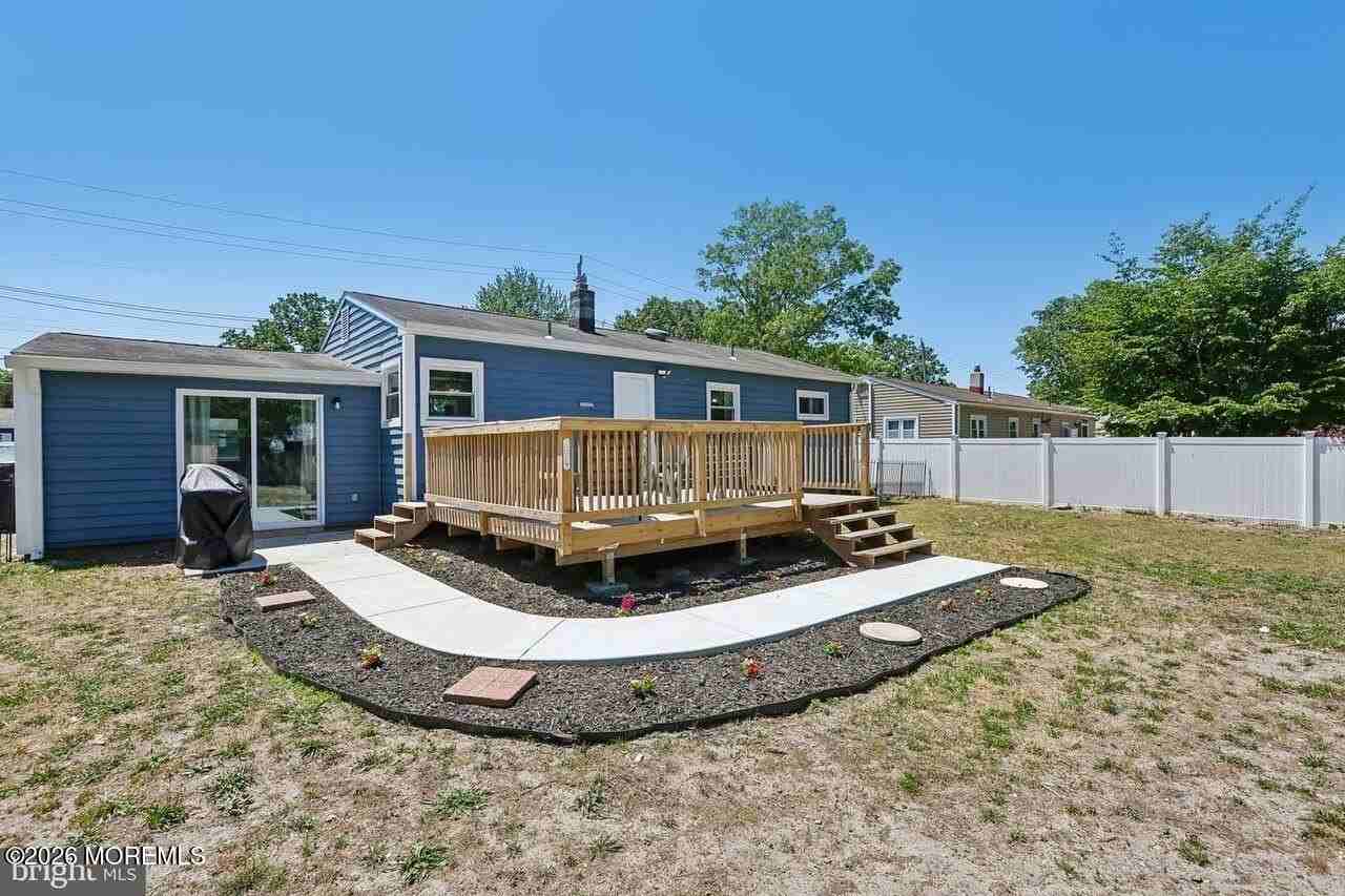 73 Burnt Tavern Rd - Photo 3 of 13