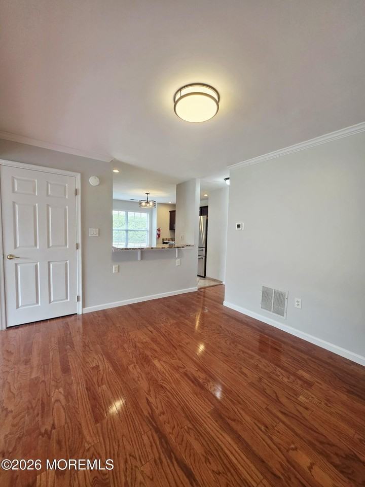 57 Phoenix Ct - Photo 6 of 26