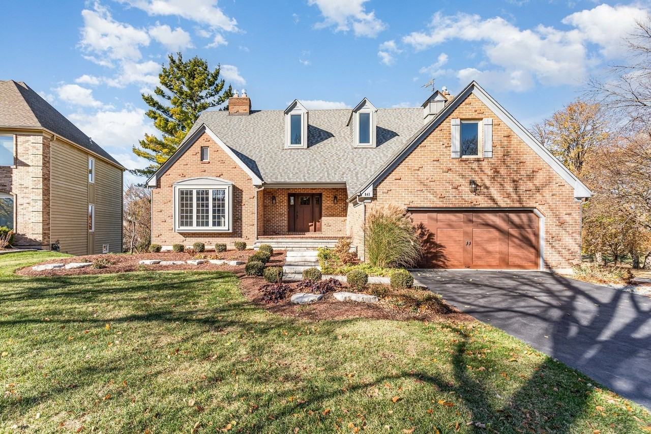 841 Turnbridge Cir - Photo 2 of 35