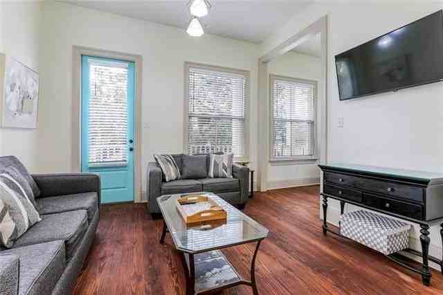 2211 Louisiana Ave #2211 - Photo 4 of 21