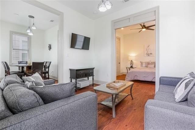 2211 Louisiana Ave #2211 - Photo 5 of 21