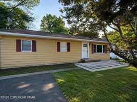 featured image of 175 Bollinger Dr #A