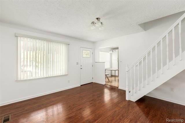 2200 Guthrie Ave - Photo 5 of 28