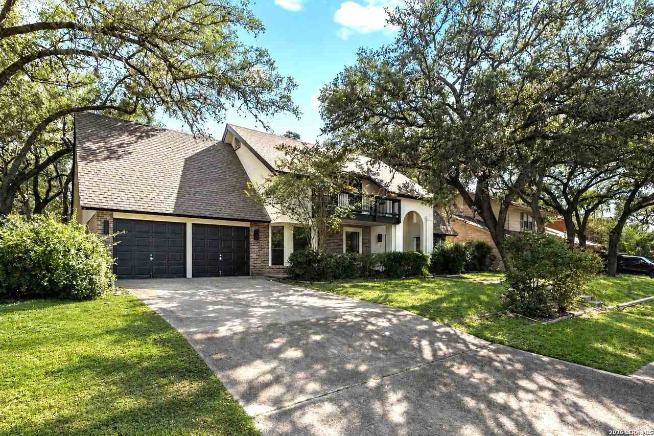 2822 Low Oak St - Photo 4 of 36