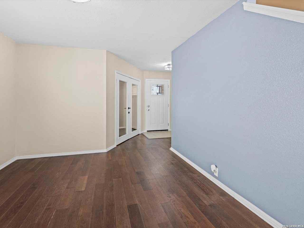 9510 Fisherman Prt - Photo 3 of 24