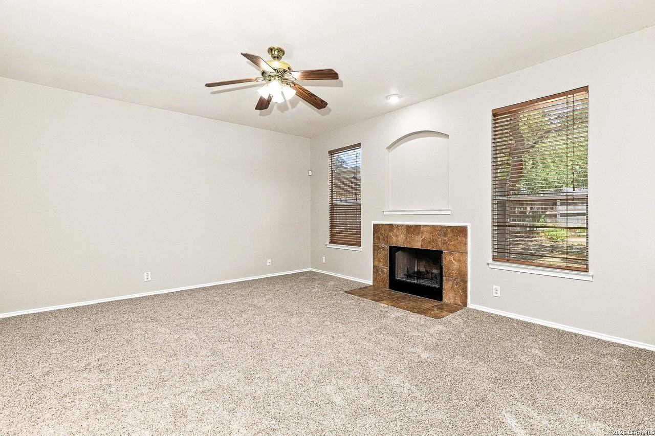 13506 Topaz Lk - Photo 4 of 22