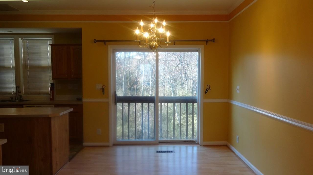 7532 Cove Point Way - Photo 6 of 22