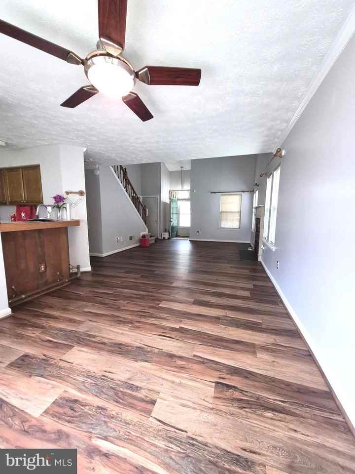 13920 Lord Fairfax Pl - Photo 4 of 30