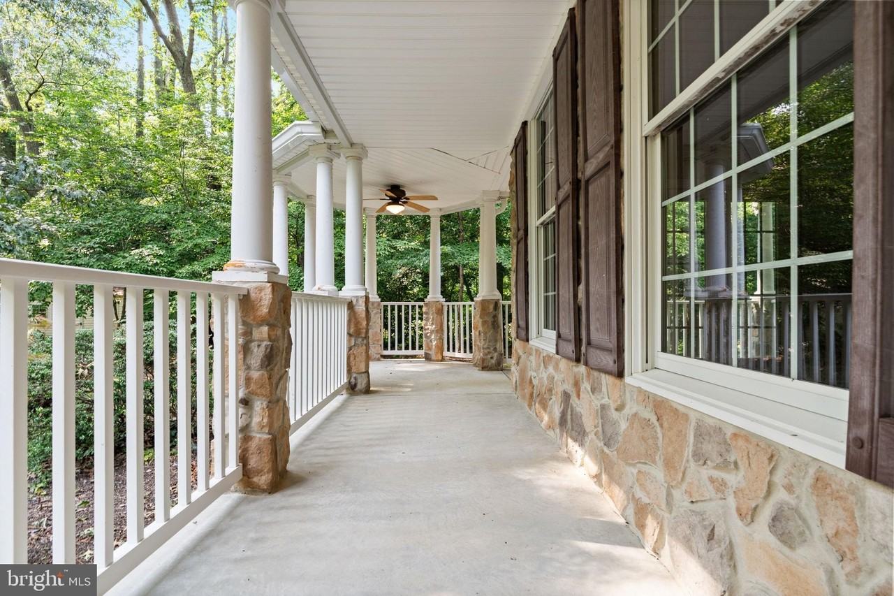 45105 Mill Creek Way - Photo 3 of 50