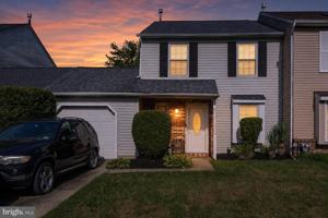 featured image of 13 Hopewell Ln