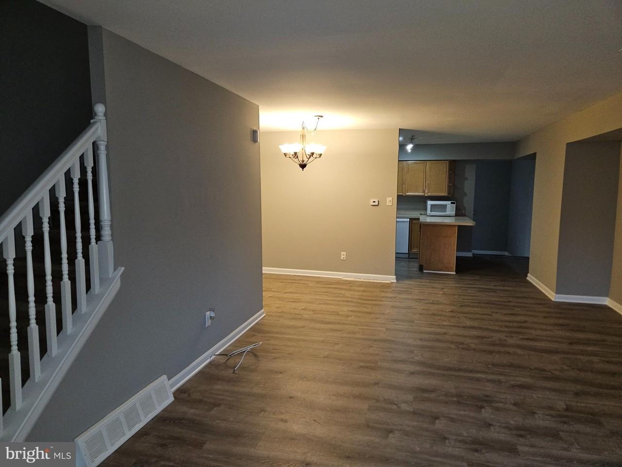 38 Markel Rd - Photo 4 of 18