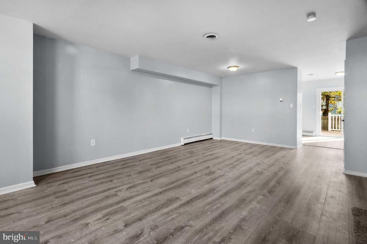 3303 Walnut Ridge Est - Photo 2 of 24