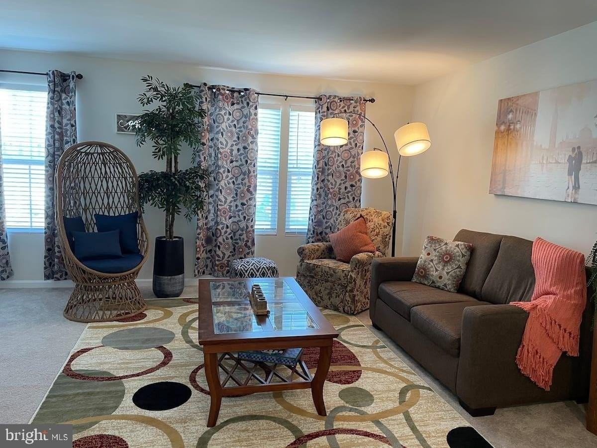 264 Sage Cir - Photo 4 of 41