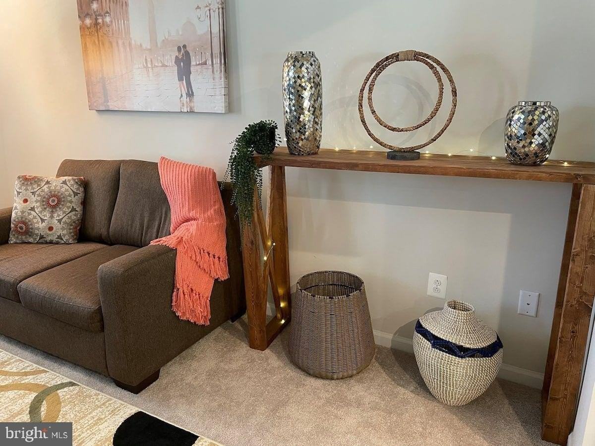 264 Sage Cir - Photo 5 of 41