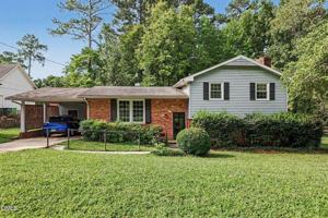 featured image of 5001 Yadkin Dr