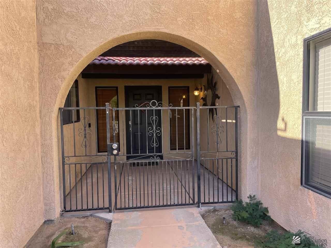 10628 S Calle Raquel - Photo 2 of 27