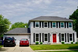 featured image of 1013 E Benton Ave
