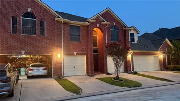 featured image of 1408 S Friendswood Dr