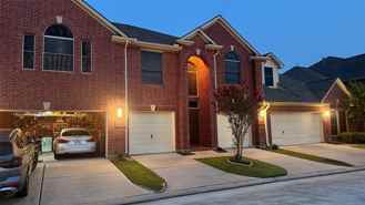 1408 S Friendswood Dr - Photo 1 of 1