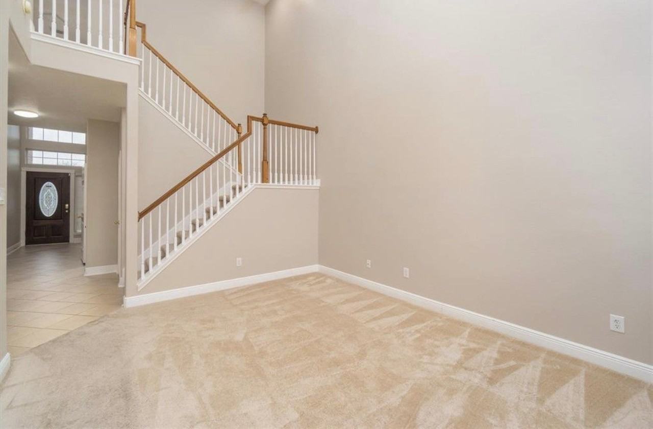 1408 S Friendswood Dr - Photo 5 of 34