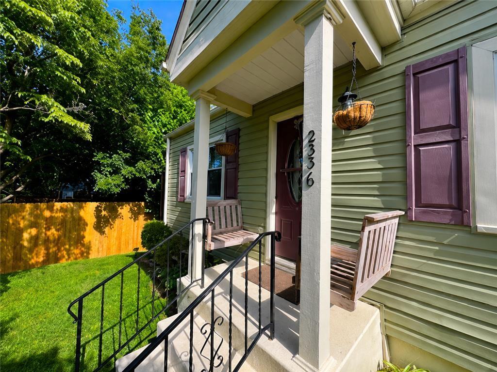 2336 South St - Photo 2 of 33