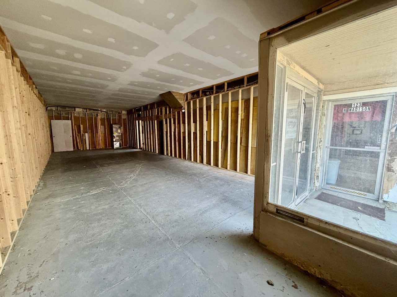 202 W 2nd St #2 - Photo 3 of 11