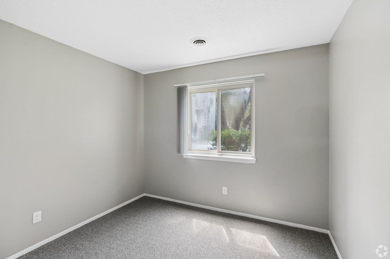 Laporte Commons Apartments - Photo 5 of 26