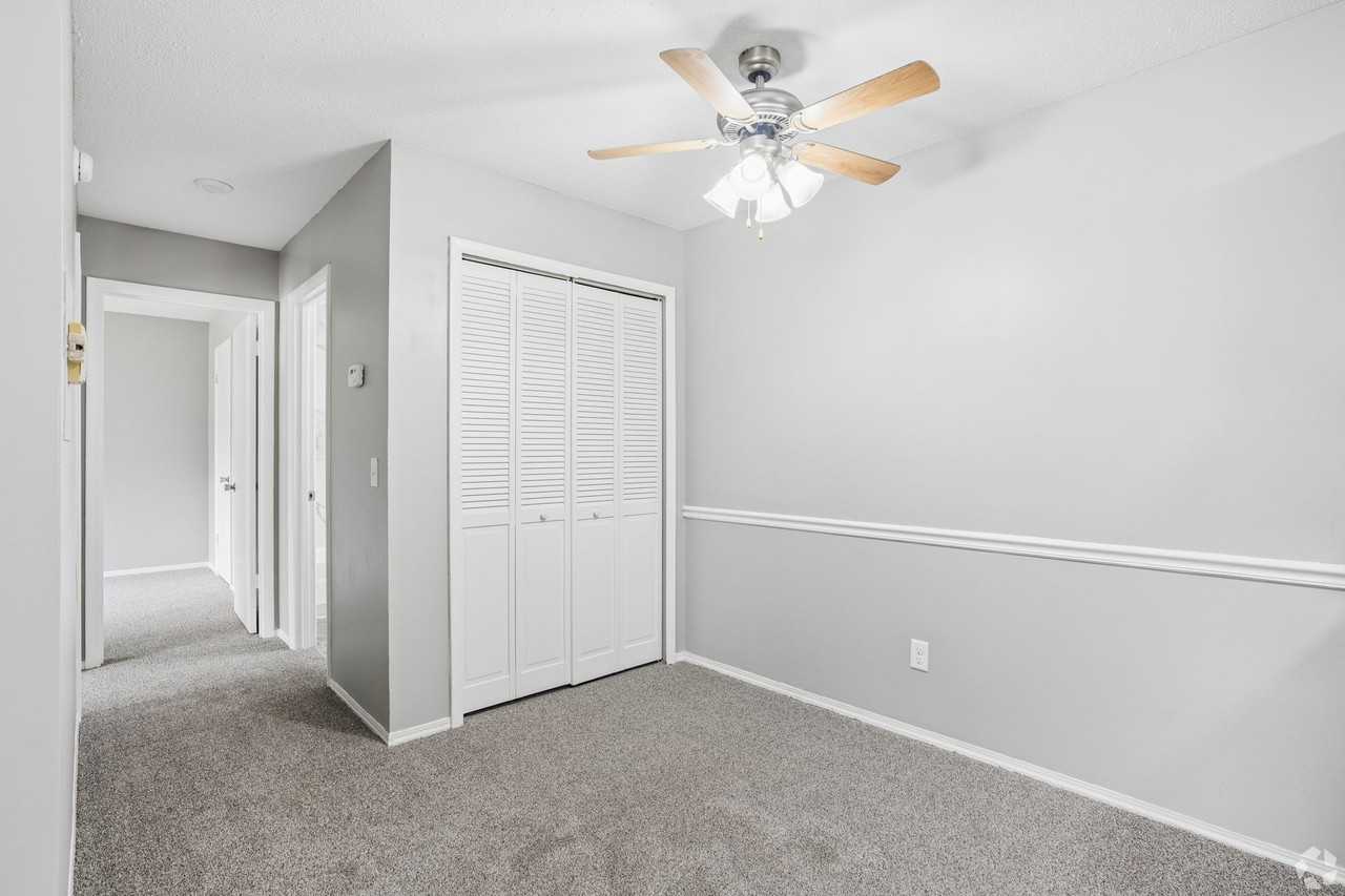 Laporte Commons Apartments - Photo 6 of 26