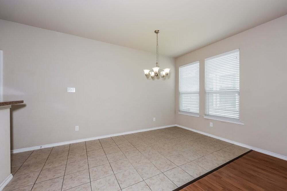 10973 Caldwell Ln - Photo 5 of 16