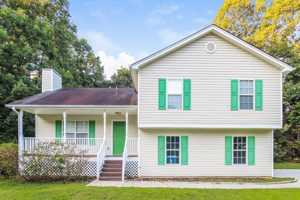 featured image of 2847 James Henry Dr