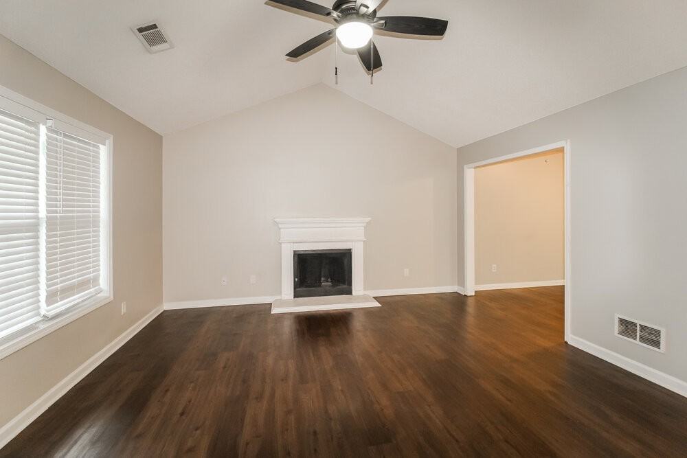 2847 James Henry Dr - Photo 5 of 18